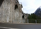 SH100976