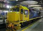 076